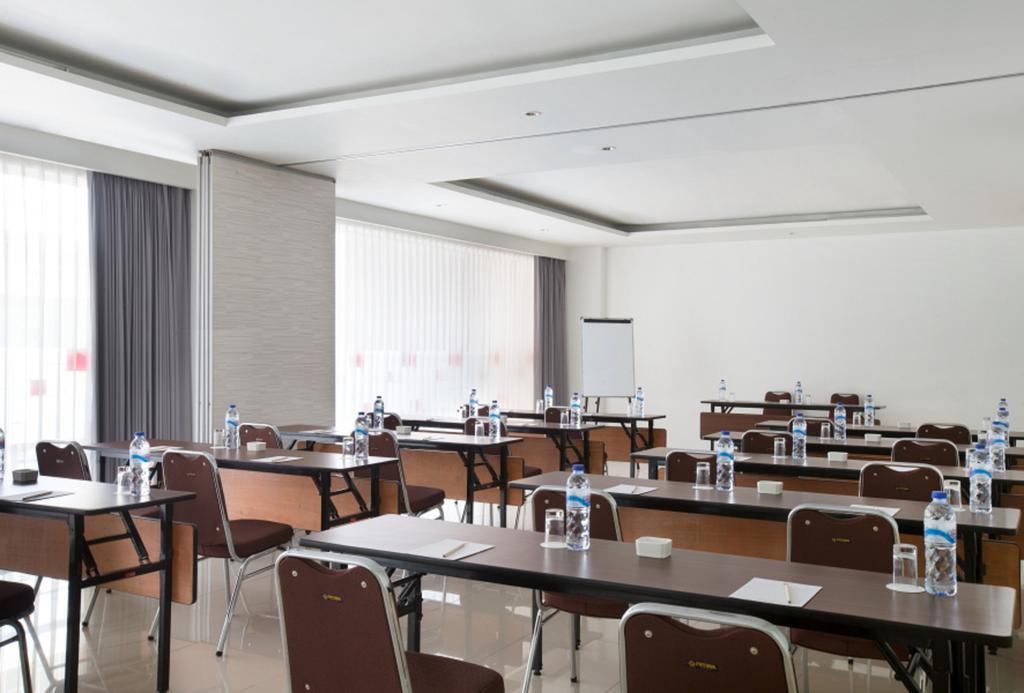 Amaris Hotel Тангеранг Екстер'єр фото