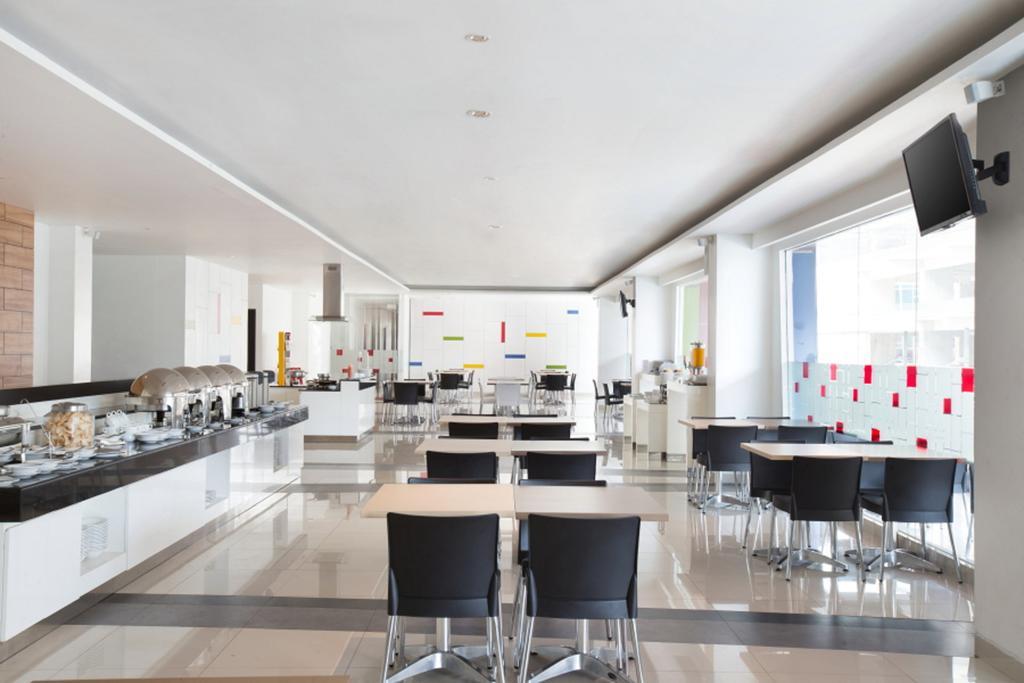 Amaris Hotel Тангеранг Екстер'єр фото