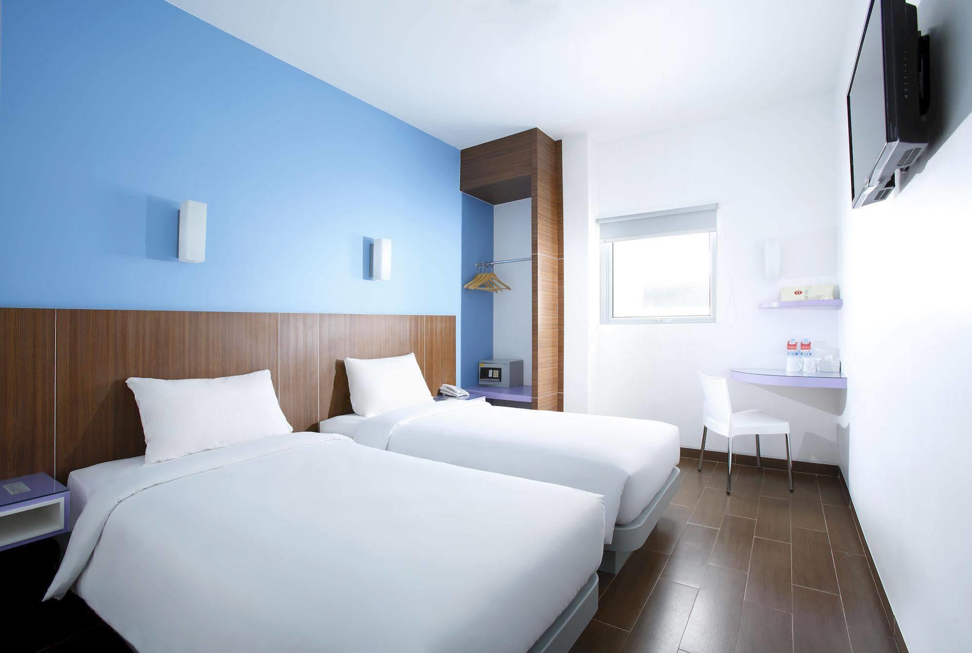 Amaris Hotel Тангеранг Екстер'єр фото
