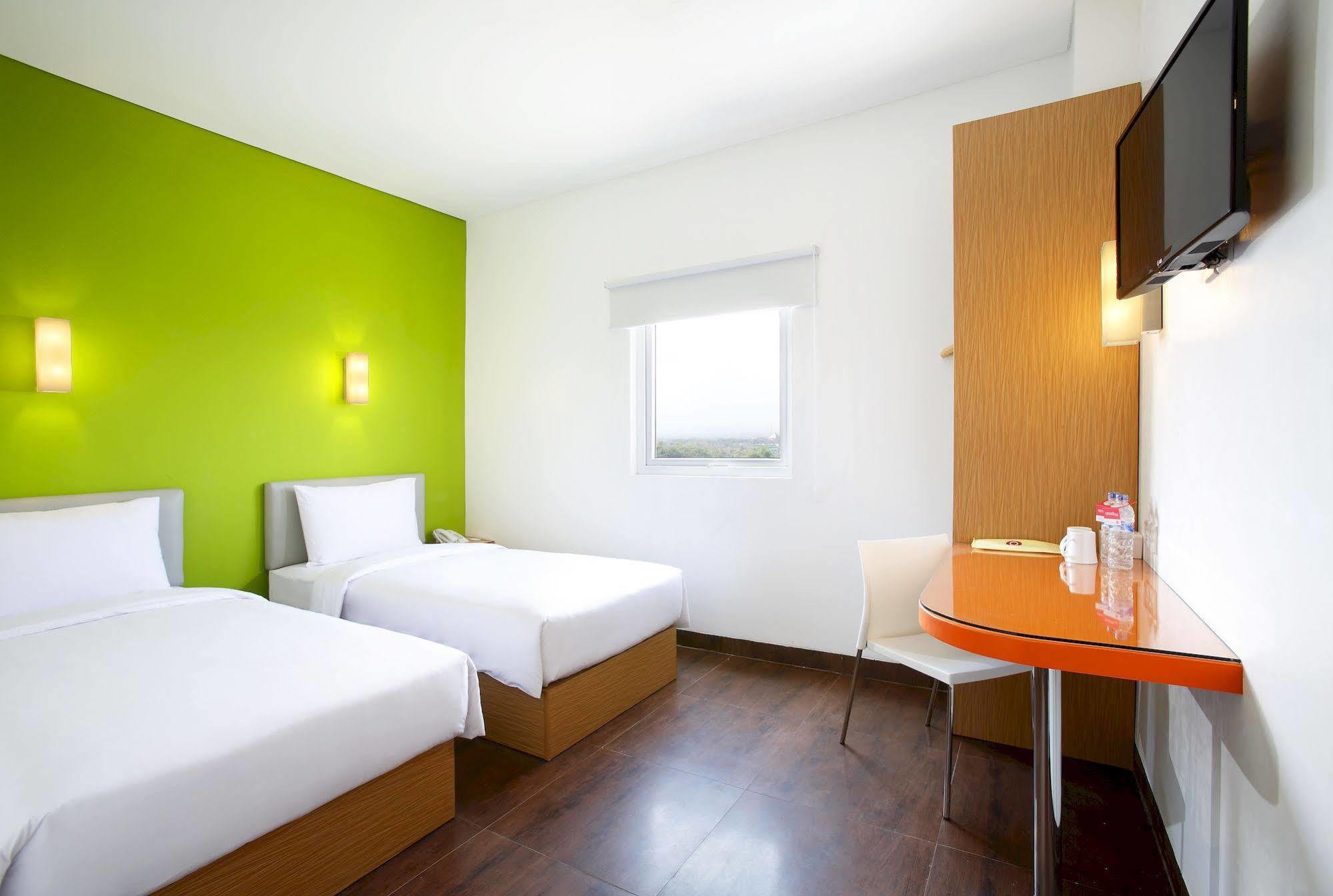 Amaris Hotel Тангеранг Екстер'єр фото